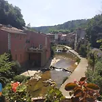 Zecamping 2 Pet Friendly Piscine Snack Bar Et Restaurant Camping Fenouillet (Pyrenees-Orientales)