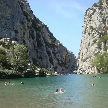 2 Etoiles - Piscine - Ccb0hef Campsite *