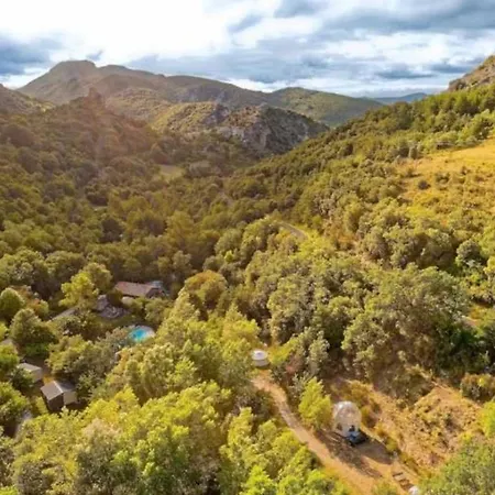 مكان تخييم Zecamping 2 Pet Friendly Piscine Snack Bar Et Restaurant Fenouillet (Pyrenees-Orientales)