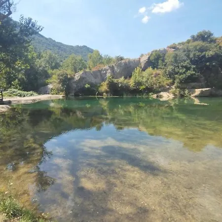 مكان تخييم Zecamping 2 Pet Friendly Piscine Snack Bar Et Restaurant Fenouillet (Pyrenees-Orientales)